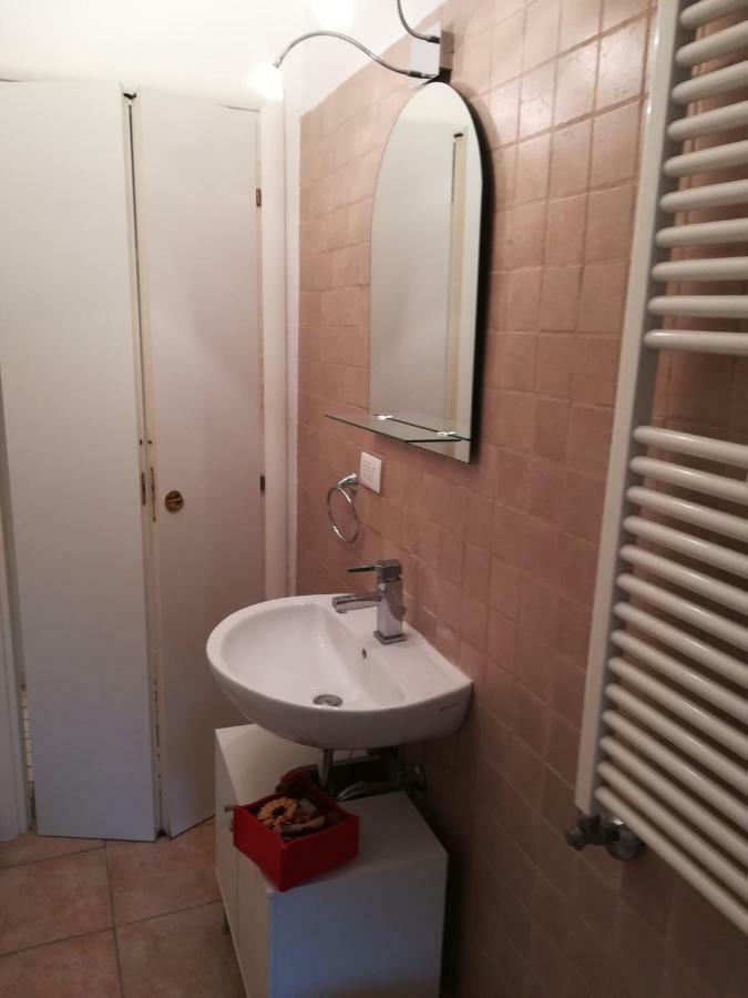Pisolo Casa Vacanze Nuovo Appartamento Vicino All'Ospedale Sant'Orsola Bologna Kültér fotó
