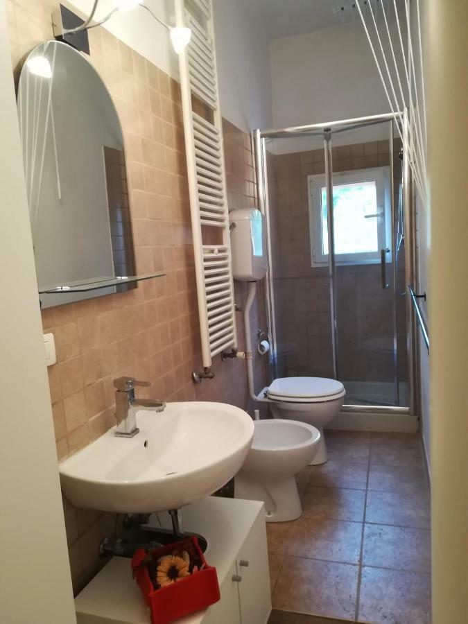 Pisolo Casa Vacanze Nuovo Appartamento Vicino All'Ospedale Sant'Orsola Bologna Kültér fotó